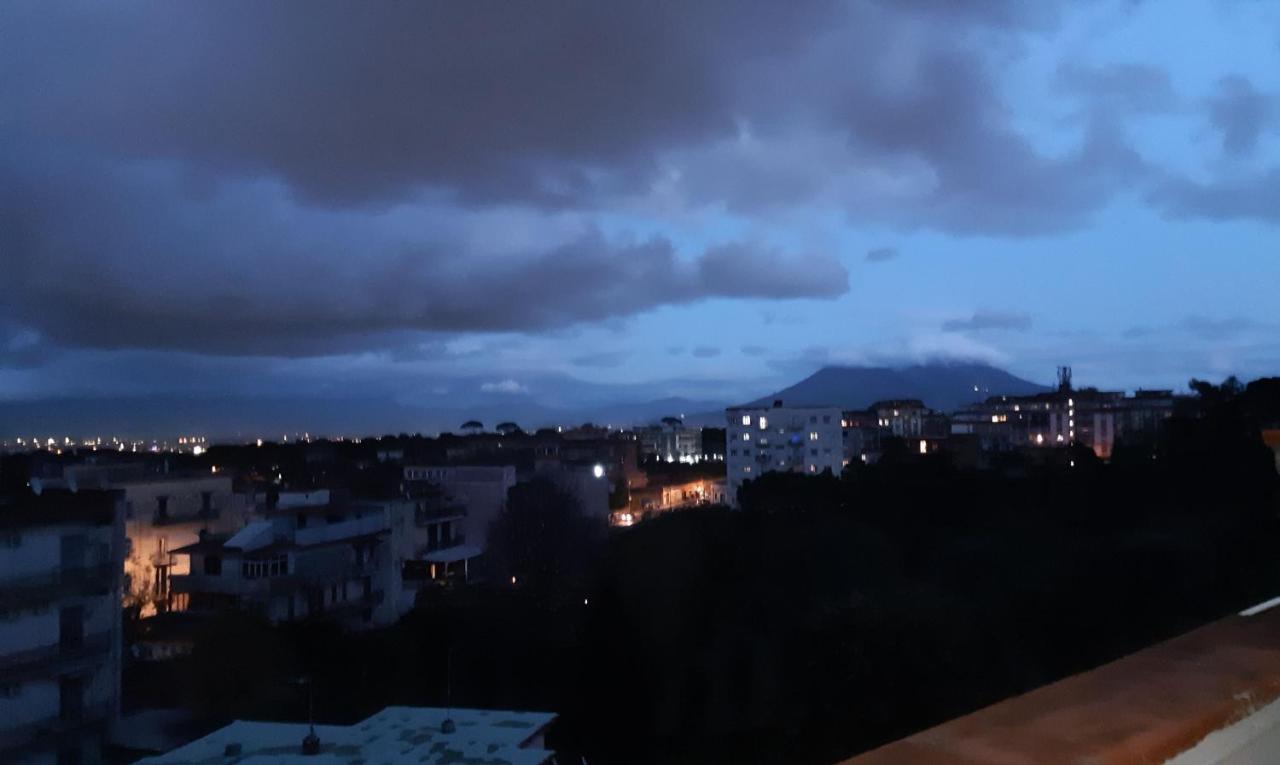 Appartamento Il rifugio degli artisti Napoli Esterno foto